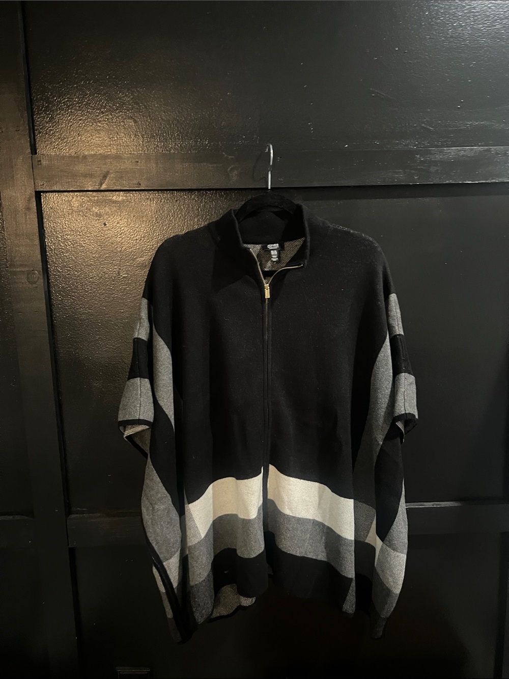 Jones New York | Sweater Cape